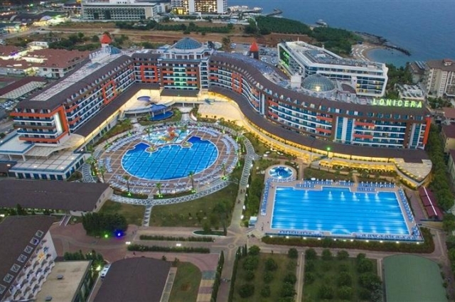 Lonicera Resort